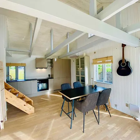 Tatil Evi Cozy, Small In Hasmark *